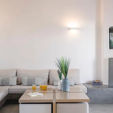 Villa Azzuro On Faragas Alikí