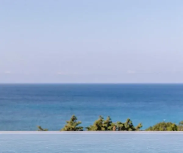 Azzuro On Faragas * Алики